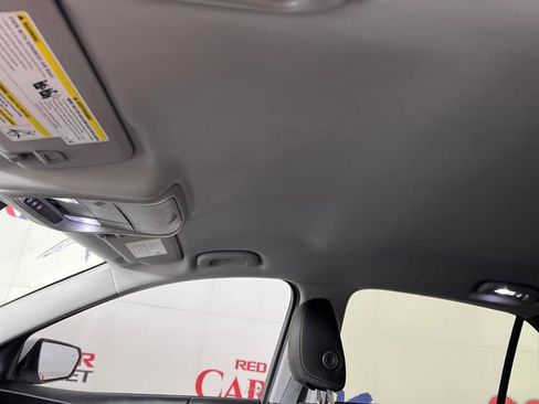 Used 2024 Chevrolet Equinox LT image 20