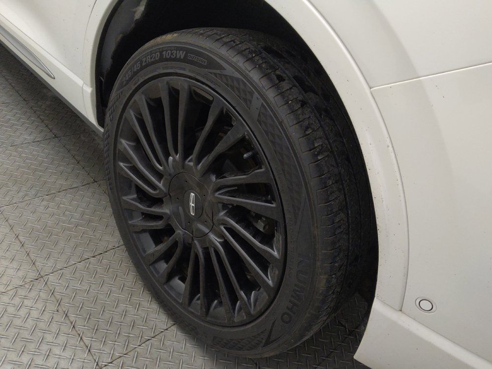 Used 2021 Lincoln Corsair Reserve w/ Equipment Group 201A FWD image 31