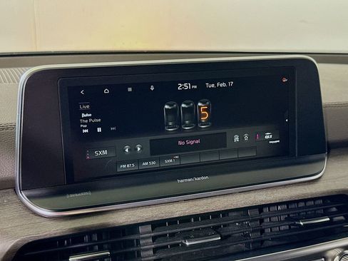 Used 2022 Kia Telluride SX w/ Nightfall Edition Package image 30