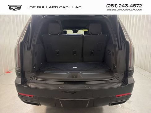 New 2026 Cadillac Escalade Sport w/ Touring Package AWD/4WD image 17