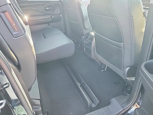 Used 2017 Honda Ridgeline RTL-E image 29