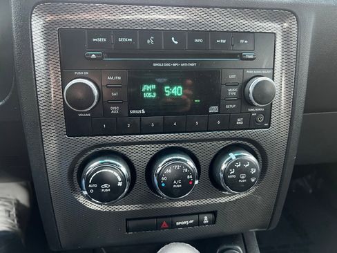 Used 2012 Dodge Challenger R/T image 28