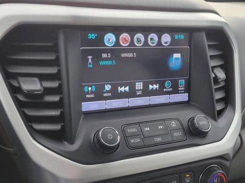 Used 2019 GMC Acadia SLT image 29