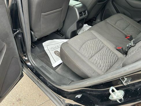 Used 2020 Chevrolet Equinox LT image 9