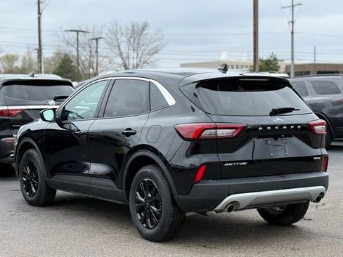 Used 2024 Ford Escape Active image 43