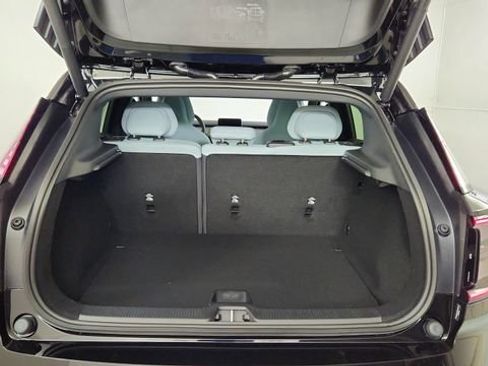 New 2026 Volvo EX30 Ultra w/ Protection Package AWD/4WD image 37