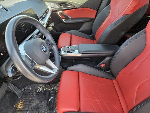 Used 2023 BMW X1 xDrive28i w/ Premium Package AWD/4WD image 14