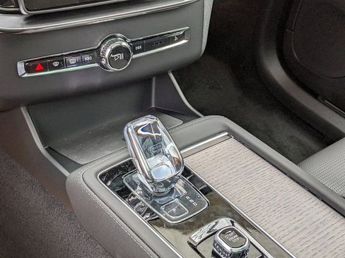 New 2026 Volvo XC90 B6 Ultra w/ Protection Package AWD/4WD image 20