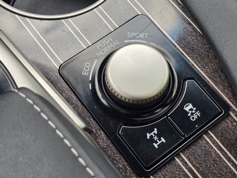 Used 2018 Lexus RX 350 AWD w/ Luxury Package image 34