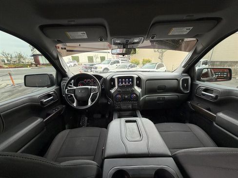 Used 2021 Chevrolet Silverado 1500 LT Trail Boss AWD/4WD image 54