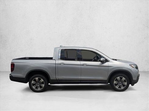 Used 2018 Honda Ridgeline RTL-E image 4