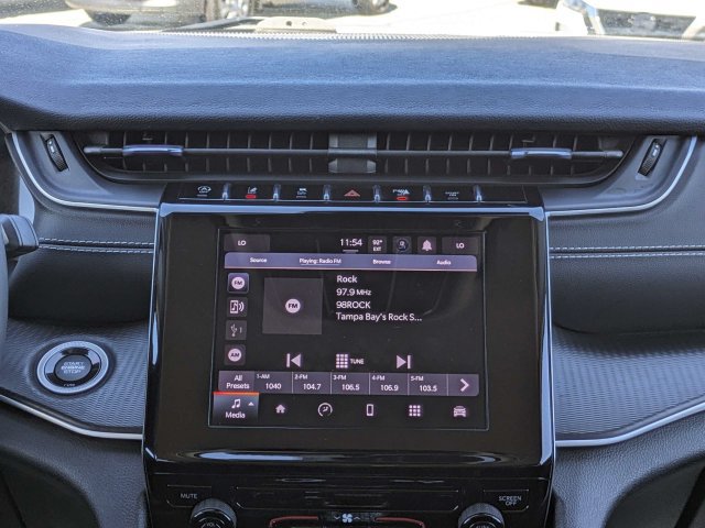 Used 2023 Jeep Grand Cherokee L Laredo AWD/4WD image 17