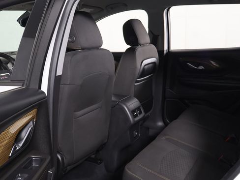 Used 2020 GMC Terrain SLE w/ Driver Convenience Package AWD/4WD image 19