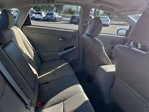 Used 2012 Toyota Prius Four w/ Deluxe Solar Roof Pkg image 19