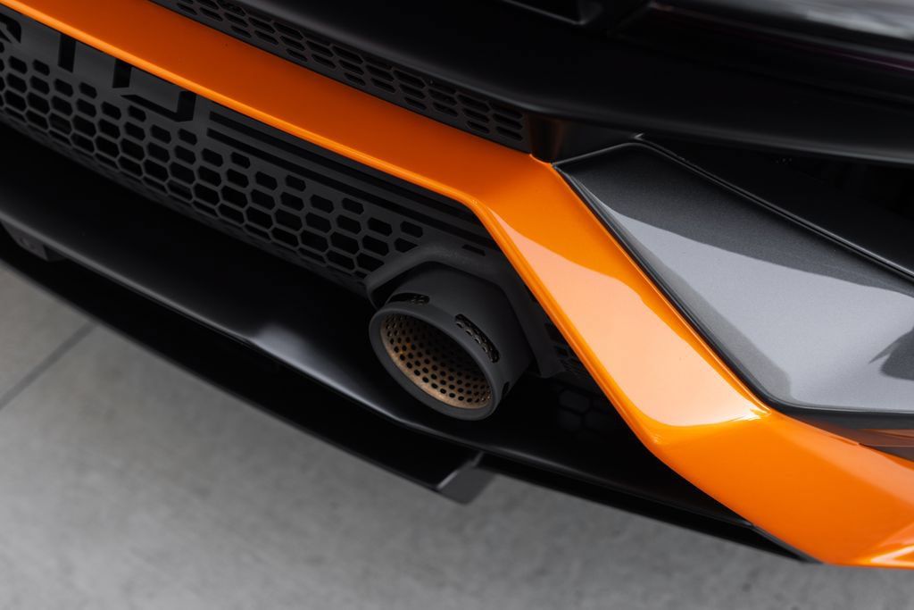 Used 2023 Lamborghini Huracan STO RWD image 21