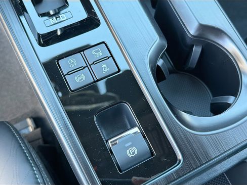 New 2026 Subaru Outback Touring XT image 31