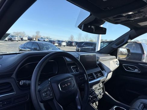 Certified 2023 GMC Yukon XL AT4 image 27