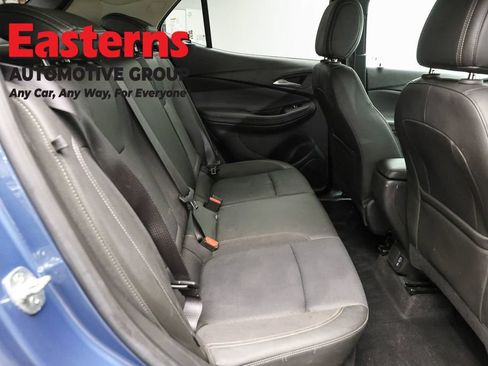 Used 2024 Buick Encore GX Preferred FWD image 22