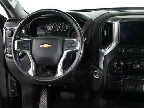 Used 2020 Chevrolet Silverado 1500 LT w/ All-Star Edition AWD/4WD image 3
