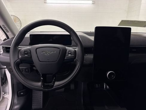 Certified 2025 Ford Mustang Mach-E Premium RWD image 9