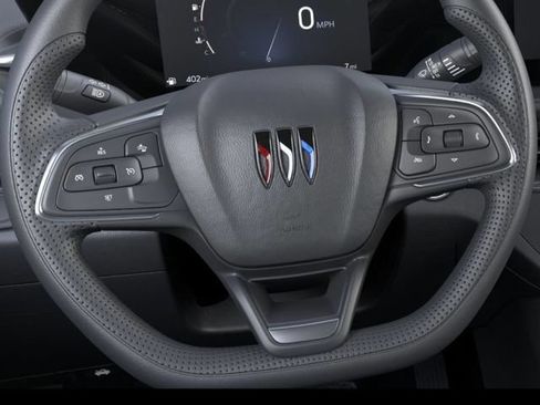 Used 2026 Buick Envista Preferred w/ Advanced Safety Package FWD image 19