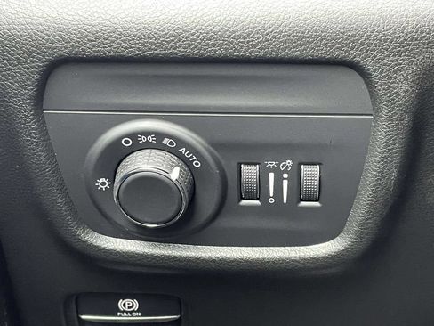 Certified 2026 Jeep Grand Cherokee Altitude RWD image 29