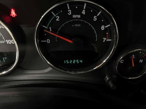 Used 2012 Jeep Wrangler Sport image 19