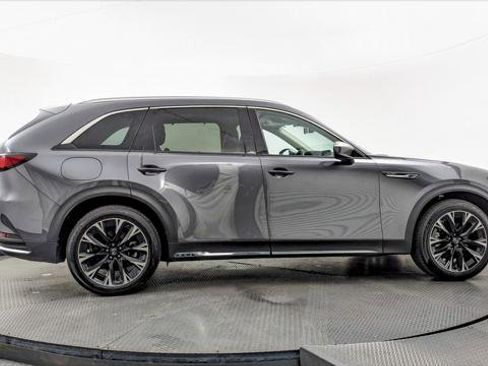 Used 2024 MAZDA CX-90 Plug-In Hybrid w/ Premium Pkg AWD/4WD image 9