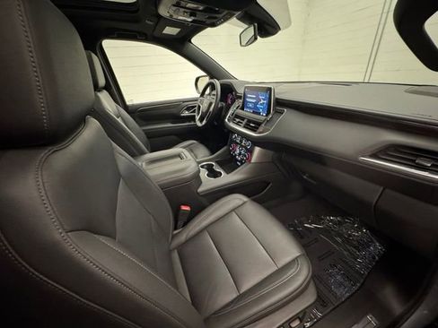 Used 2021 Chevrolet Tahoe Z71 w/ Rear Media and Nav Package image 32