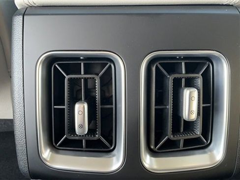 Certified 2025 Kia Sorento EX w/ EX Panoramic Sunroof Package image 29