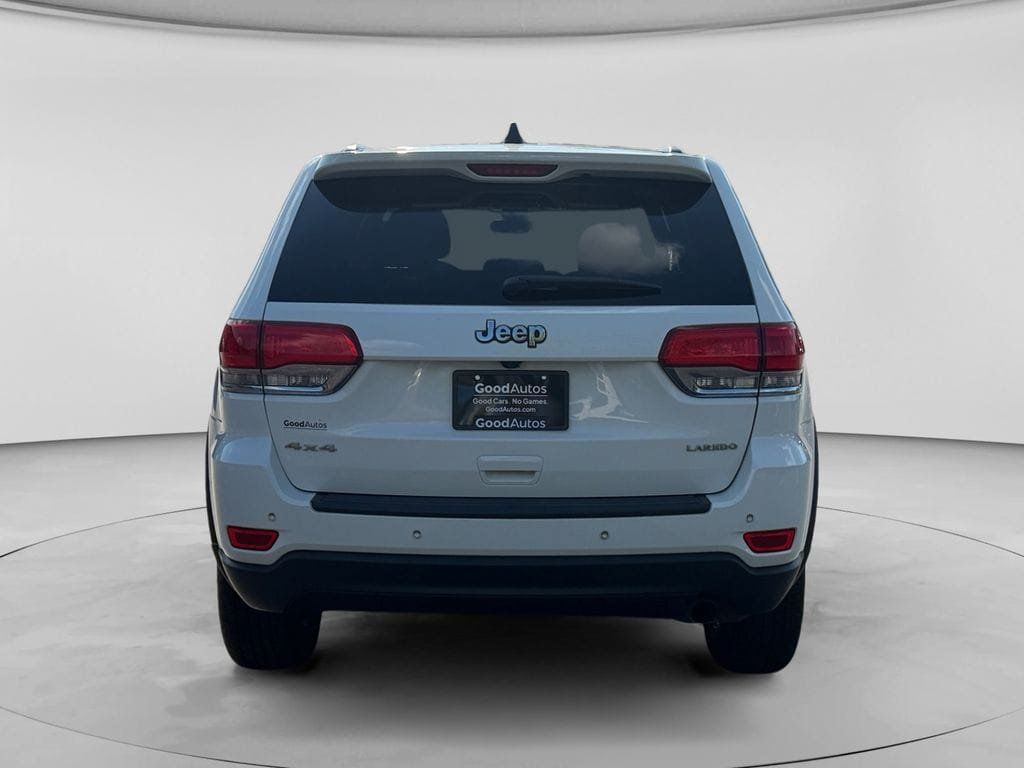 Used 2018 Jeep Grand Cherokee Laredo AWD/4WD image 7