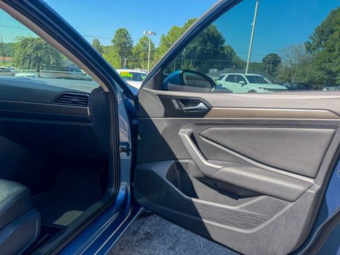 Used 2020 Volkswagen Jetta SEL Premium FWD image 20