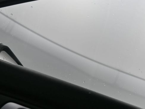Used 2018 Ford Mustang GT Premium RWD image 12