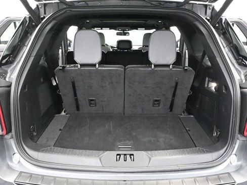 Used 2022 Ford Explorer ST-Line w/ Class IV Trailer Tow Package image 44