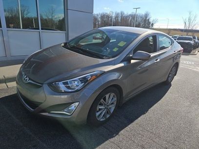 Used 2016 Hyundai Elantra SE w/ Option Group 02