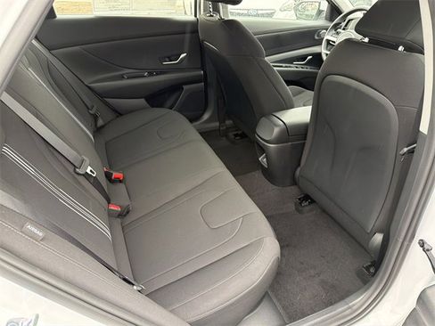 New 2026 Hyundai Elantra Blue image 15
