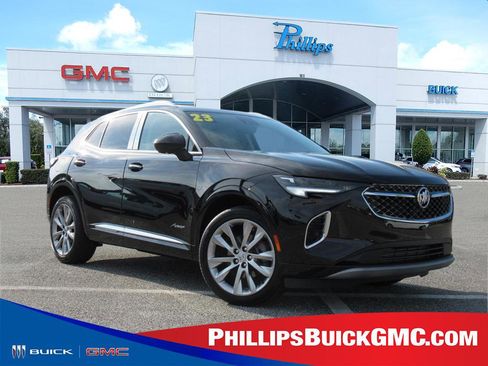 Used 2023 Buick Envision Avenir image 1