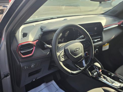 New 2026 Chevrolet TrailBlazer RS FWD image 5