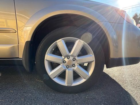 Used 2008 Subaru Outback 2.5i L.L. Bean image 22