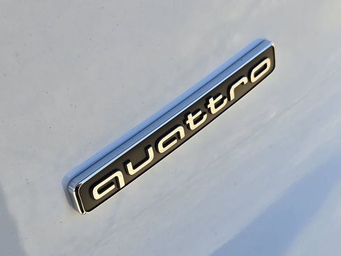 Certified 2025 Audi Q5 Premium Plus w/ Premium Plus image 12