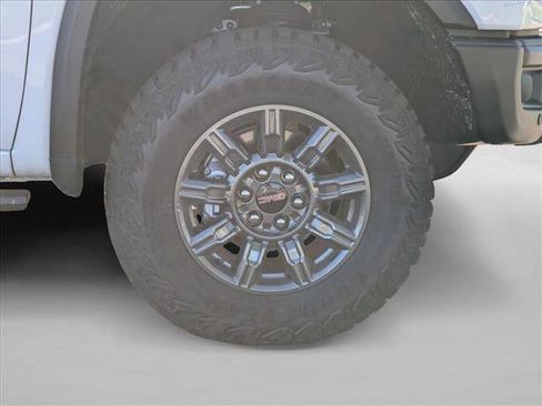 Used 2026 GMC Sierra 1500 AT4X image 22