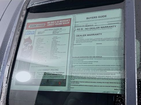 Used 2013 Nissan Frontier SV w/ SV Value Truck Pkg image 12