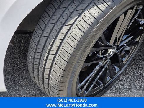 Used 2025 Toyota Camry SE FWD image 19