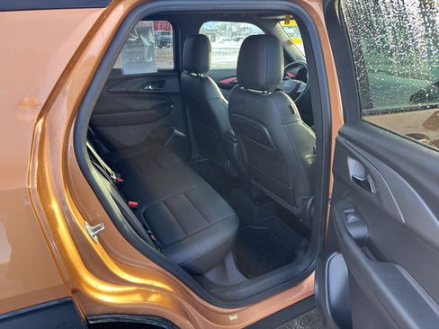 Used 2024 Chevrolet TrailBlazer RS w/ Driver Confidence Package image 22