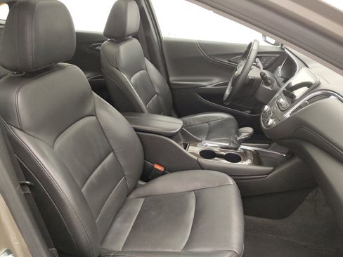 Used 2024 Chevrolet Malibu LT FWD image 21