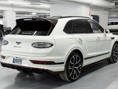 New 2026 Bentley Bentayga Speed image 5