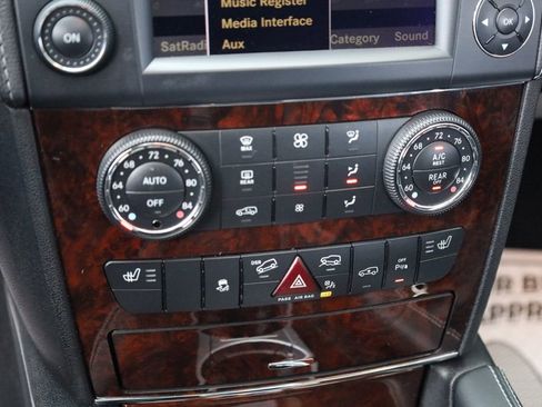 Used 2012 Mercedes-Benz GL 450 4MATIC image 37