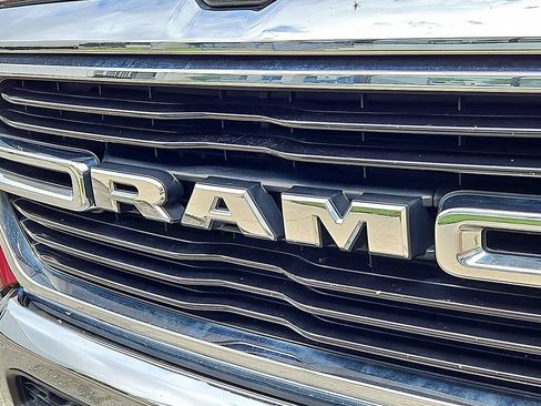 Used 2020 RAM 1500 Big Horn AWD/4WD image 30
