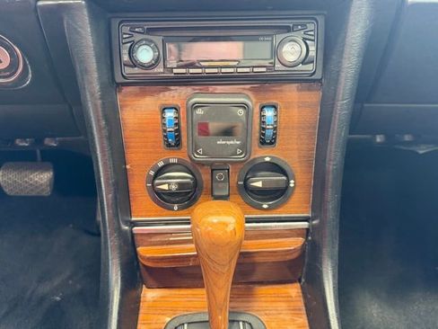 Used 2017 Ford F250 XLT w/ XLT Premium Package image 16