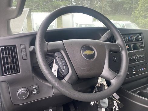 New 2025 Chevrolet Express 3500 w/ Power Convenience Package image 35